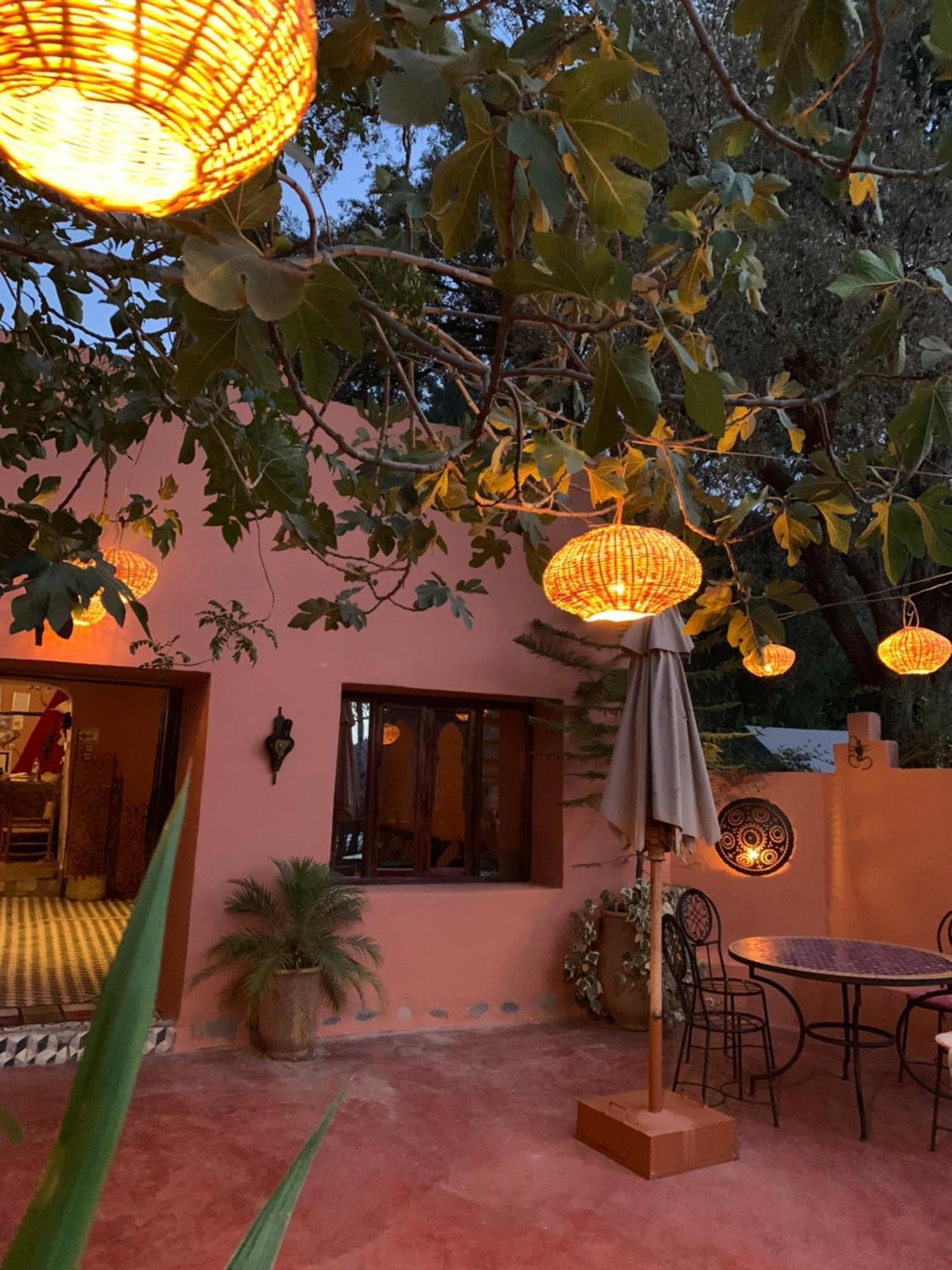 Auberge Le Mouflon Уирган Экстерьер фото