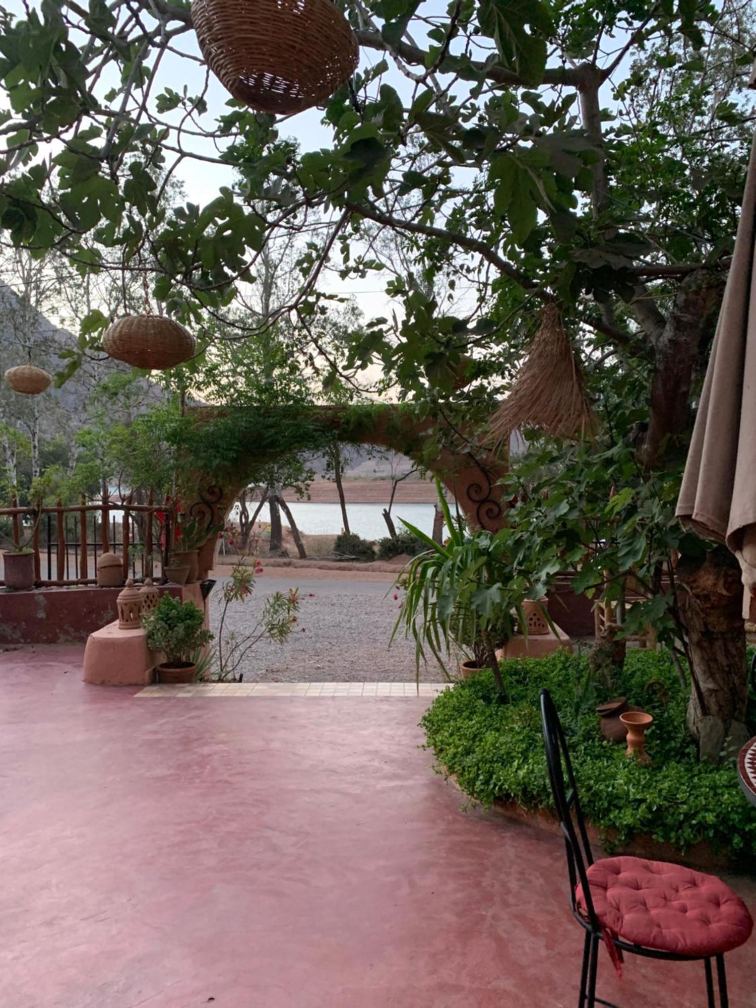 Auberge Le Mouflon Уирган Экстерьер фото